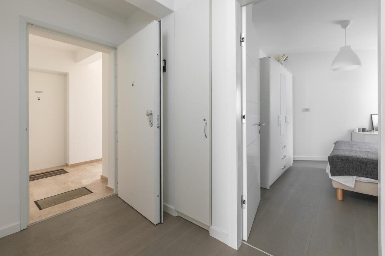 Silver Sea Apartment Makarska Bagian luar foto
